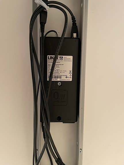 Höj- och sänkbart skrivbord (ur funktion)