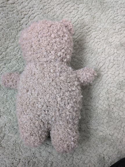 Handgjord virkad teddybjörn