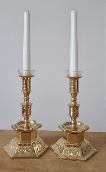 2st ljusstakar i barockstil
