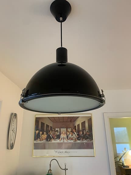 Aneta pendellampa / taklampa i industriell stil, svart - som ny!