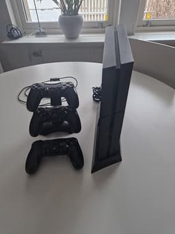 Sony PlayStation 4 1TB (CUH-1216B)