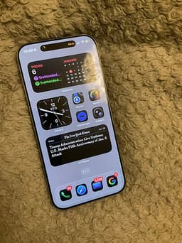 iPhone 16 Pro Max – Mycket fint skick, 100% batterihälsa, Olåst