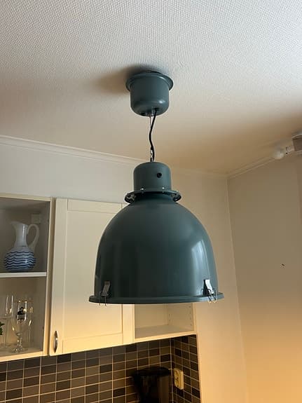 taklampa ”SVARTNORA” Ikea 2000-tal Industriell i Retro Stil