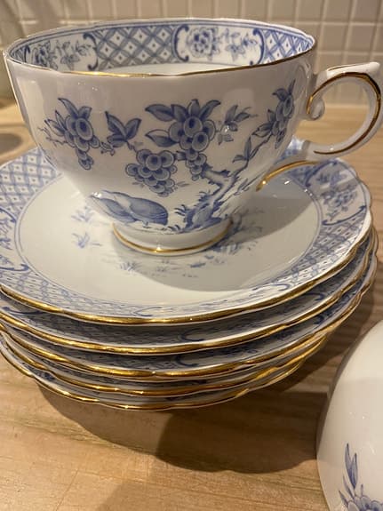 Tekoppar porslin Tuscan fine English