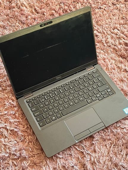 Dell Latitude 5300