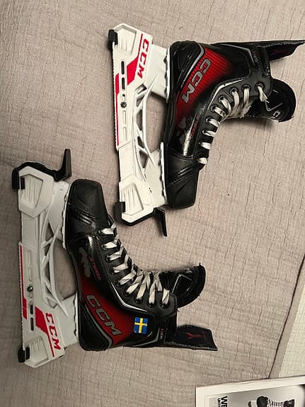 CCM FT870 Ishockeyskridskor 5,5