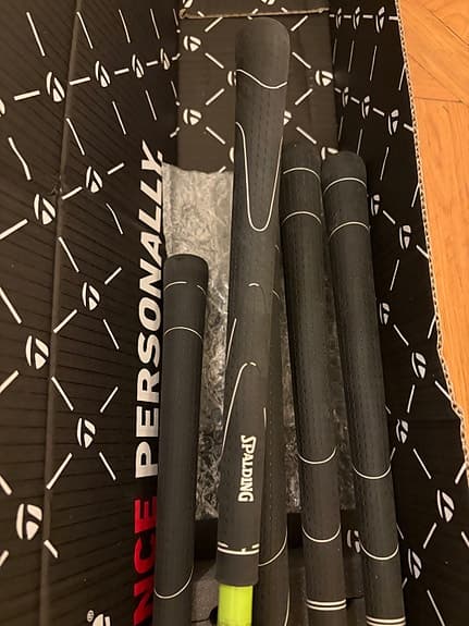 Spalding vänster damklubbor