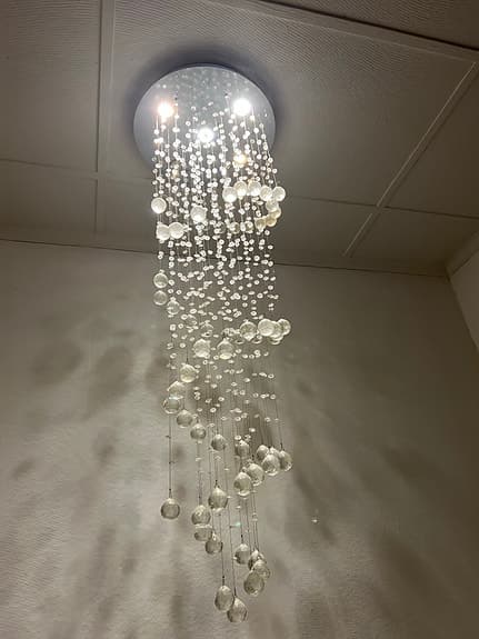 &Tradition Achille Castiglioni Taklampa med hängande dekorationer