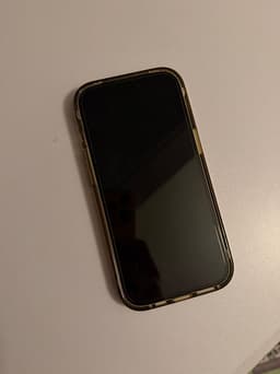 iPhone 15 128GB Svart