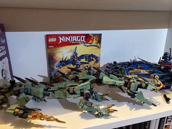 LEGO NINJAGO Drakar och lord Garmadon