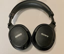 Sony MDR-MV1