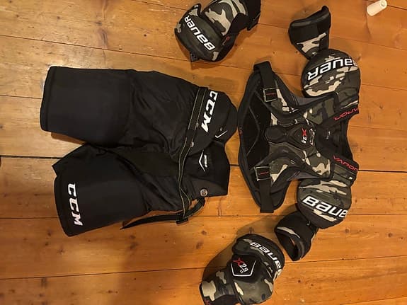 Hockey utrustning youth och junior