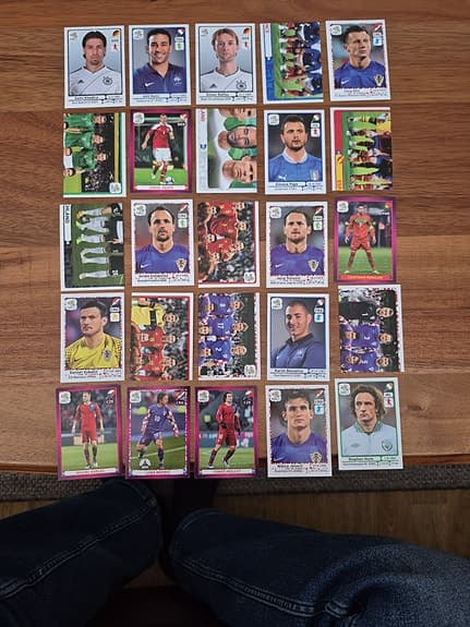 254/ ca 194 st Fotboll WM 2012
Nyskick