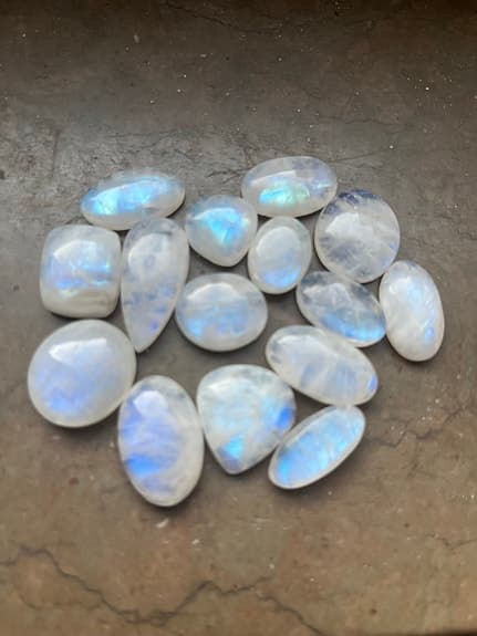Månsten 209 ct Madagascar