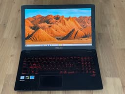 ASUS ROG GL552VW-CN214T laptop Intel i7  NVIDIA GTX 960M 2 GB