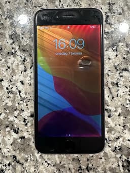 Apple iPhone 6s  32 GB