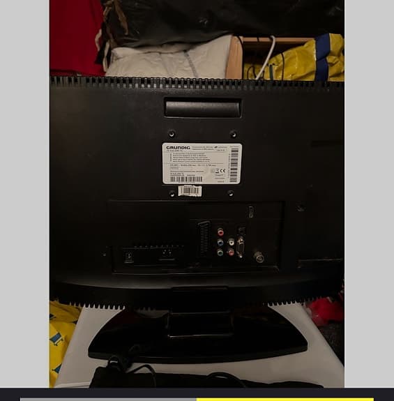 24 tum 12 volt wifi lcd tv för vägg