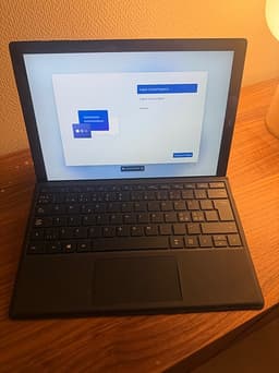 Microsoft Surface Pro 7 i7, 16GB RAM, 256GB - med tangentbord