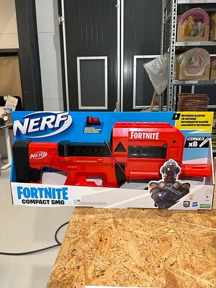 Nerf Fortnite Compact SMG leksaksvapen