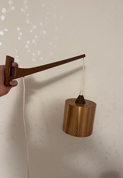 VÄGGLAMPA / Teak och Koppar / 1970-tal