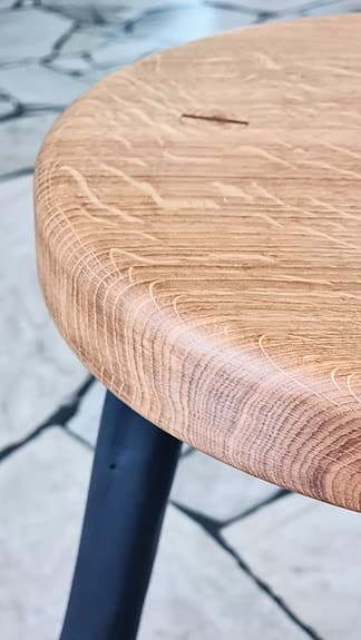 Snickrad design pall "Ghibli" från skeppsudden