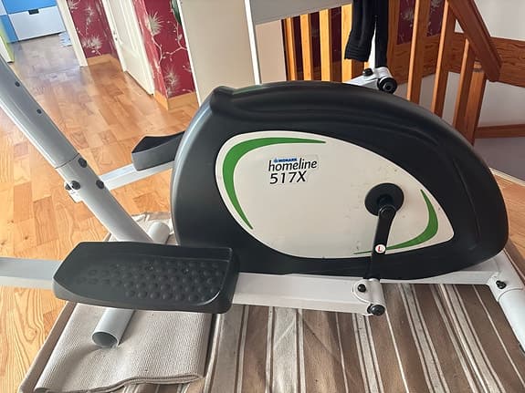 Monark Homeline 517X Crosstrainer träningsmaskin vit och svart