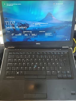 E7440 16gB 256ssd i7