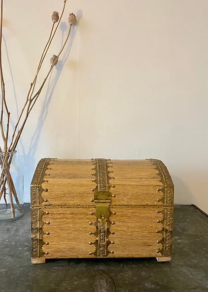 SKATTKISTA / FöRVARING / KISTA HANDGJORD