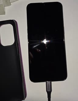 Doro 8210 smartphone