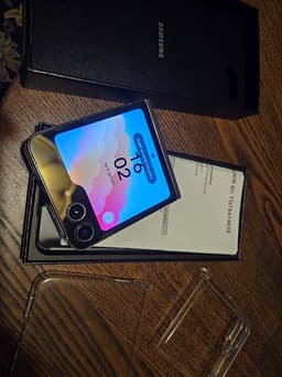 Samsung Galaxy Z Flip 5