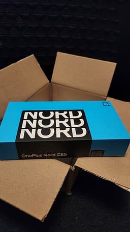 Oöppnad OnePlus Nord CE5