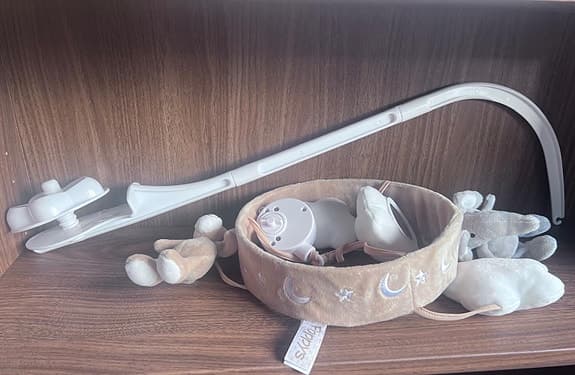 Teddykompaniet spjälsängsmobil