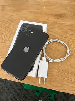 iPhone 11 128 GB svart med originaltillbehör