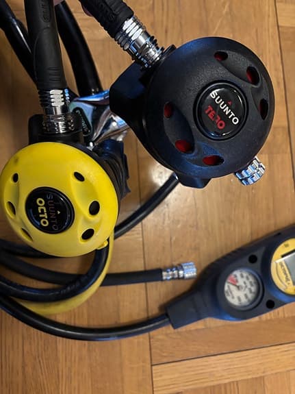 Suunto (Apeks)  dykregulator