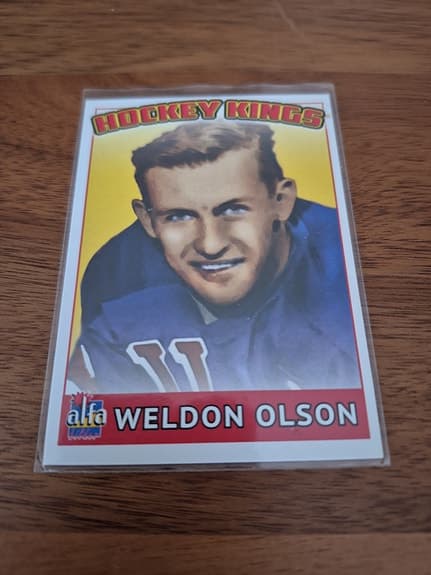 209/ Nr 4 Weldon Olson Alfa Hockey Kings 50 exare Nyskick Samlarobjekt