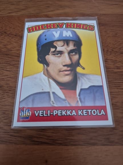 206/ Nr 16 V.P. Ketola Alfa Hockey Kings 50 ex Nyskick Samlarobjekt