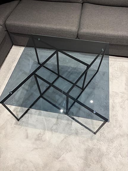 Modernt Soffbord i glas & Svart Metallram