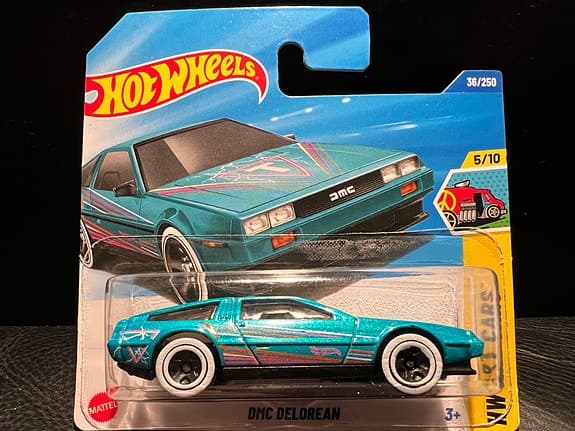 Hot Wheels DMC DeLorean barnleksak