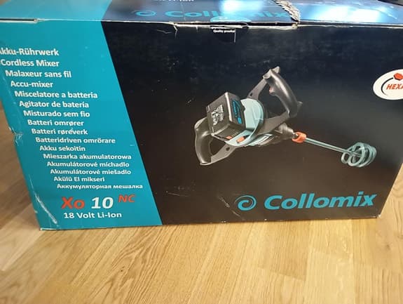 Helt ny Collomix Xo 10 NC visp blandare. med laddare och 2 batterier