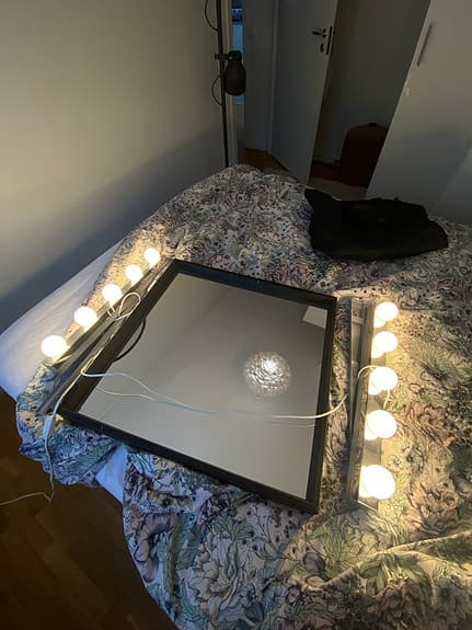 IKEA Spegel med belysning
