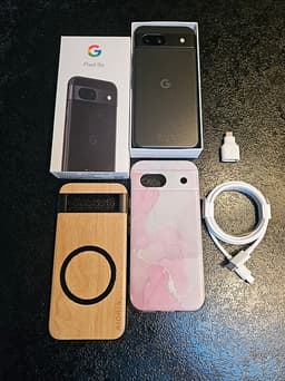 Google Pixel 8a 5G Dual SIM 8GB RAM 128GB i Fint skick