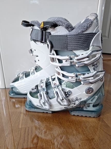 Salomon skidpjäxor 23 cm
