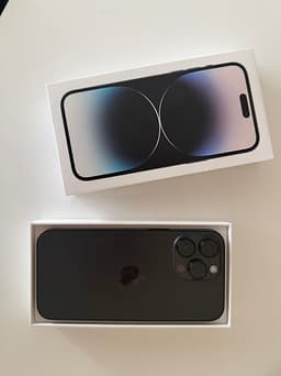 iPhone 14 Pro Max