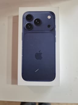 Iphone 17 Pro 256GB helt nytt Oöppnad Deep blue