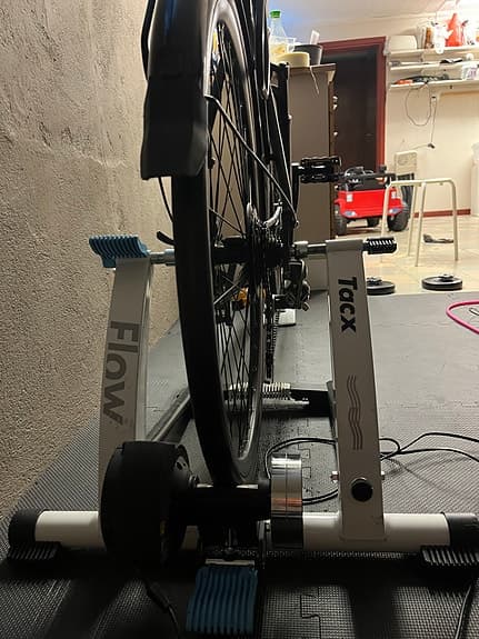 Tacx Flow cykeltrainer