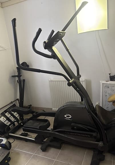 Abilica Crosstrainer Premium FC BT