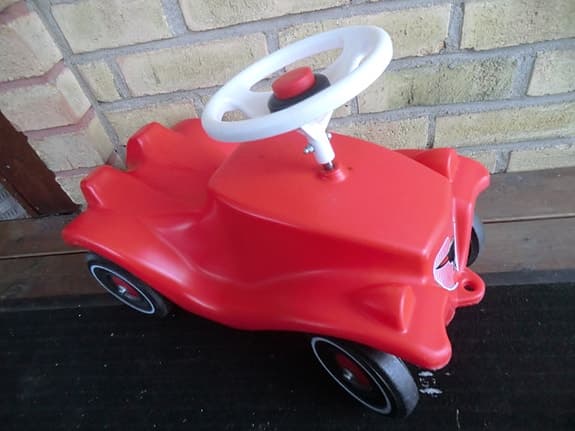 röd big bobby car välvårdad fint fungerande tuta