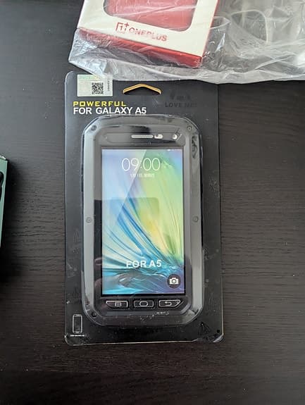 Tillbehör till mobiltelefoner och surfplatta