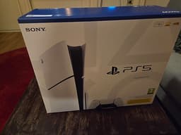PS5 slim 1TB, oöppnad förpackning