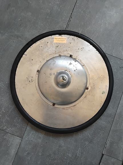 Säkerhetsspegel / Trafikspegel – Bengt Collaget Skylt AB (Ø 40,5 cm)